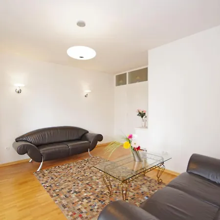 Lisa By Interhome * Zadar