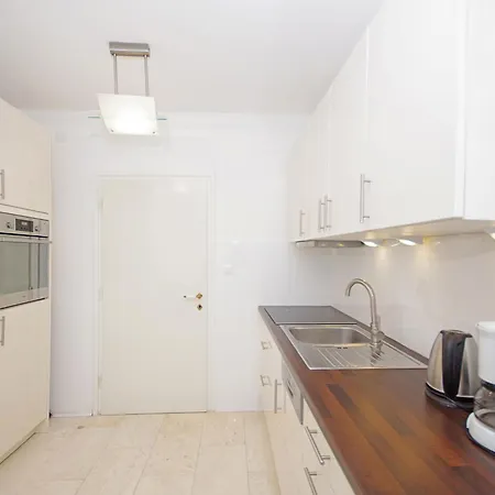 Appartamento Lisa By Interhome *