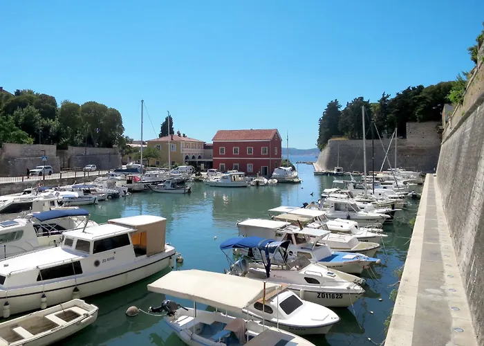 Lisa By Interhome Apartament Zadar