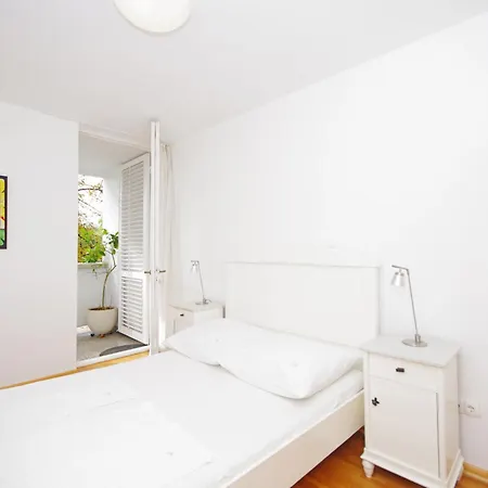 Lisa By Interhome *
