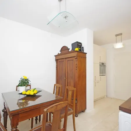 Lisa By Interhome Apartment Zadar